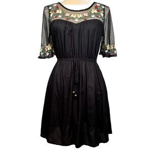 True Destiny Mini Dress Sheer Mesh Floral Embroidered Sleeve Bodice Medium India